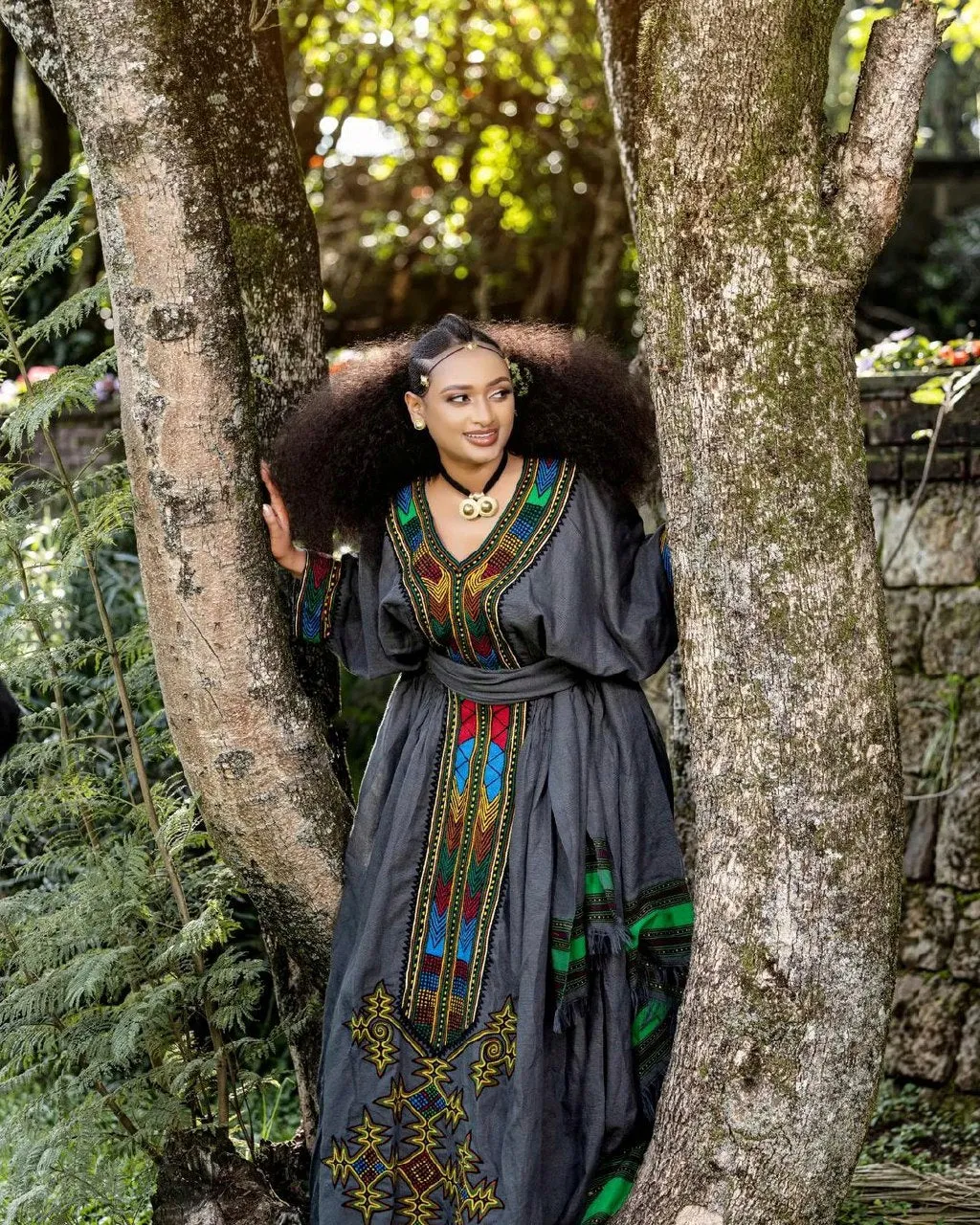 Gorgeous Dark Design Ethiopian Traditional Dress Elegant Habesha Kemis