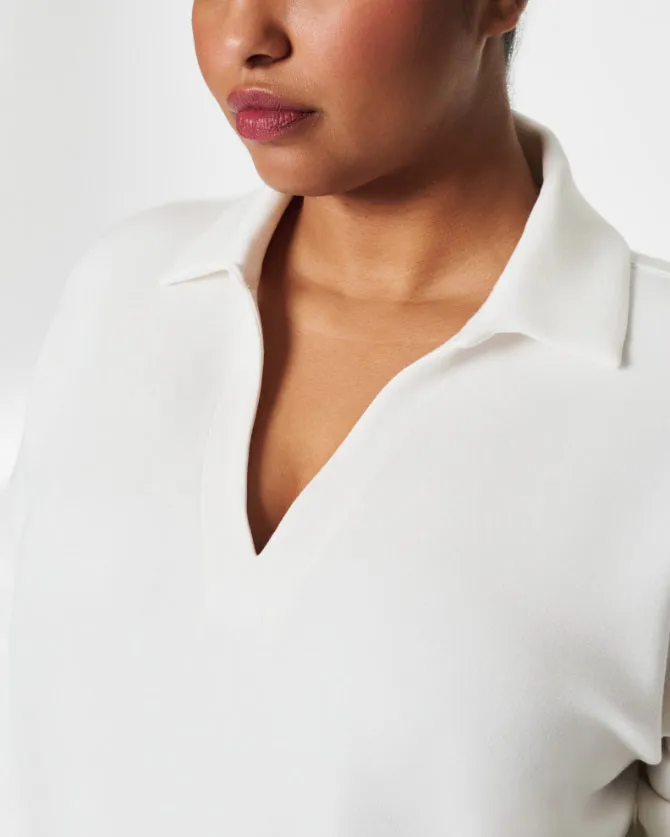 SPANX - AIRESSENTIALS SPLIT NECK POLO TOP